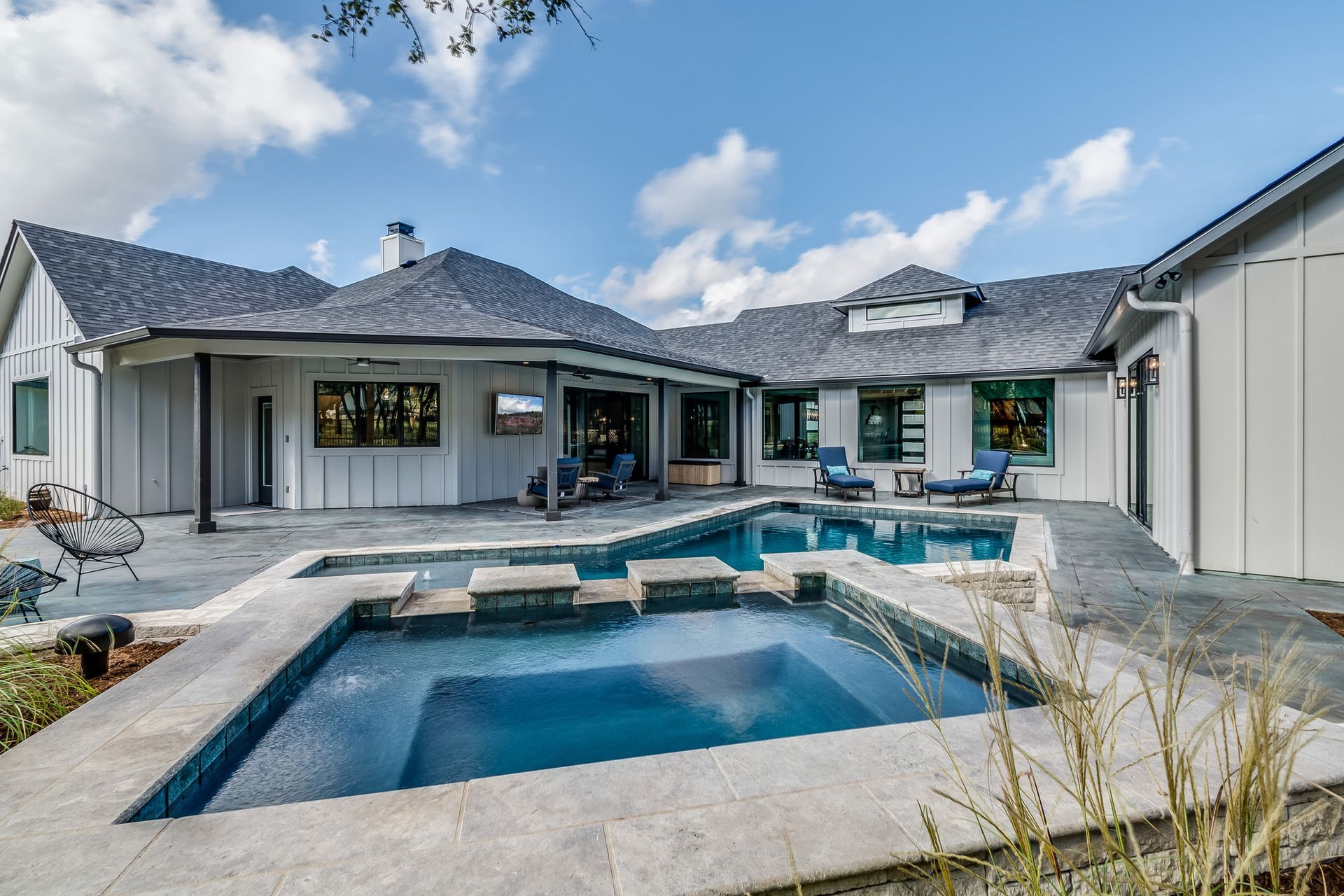 float pool and patio bar